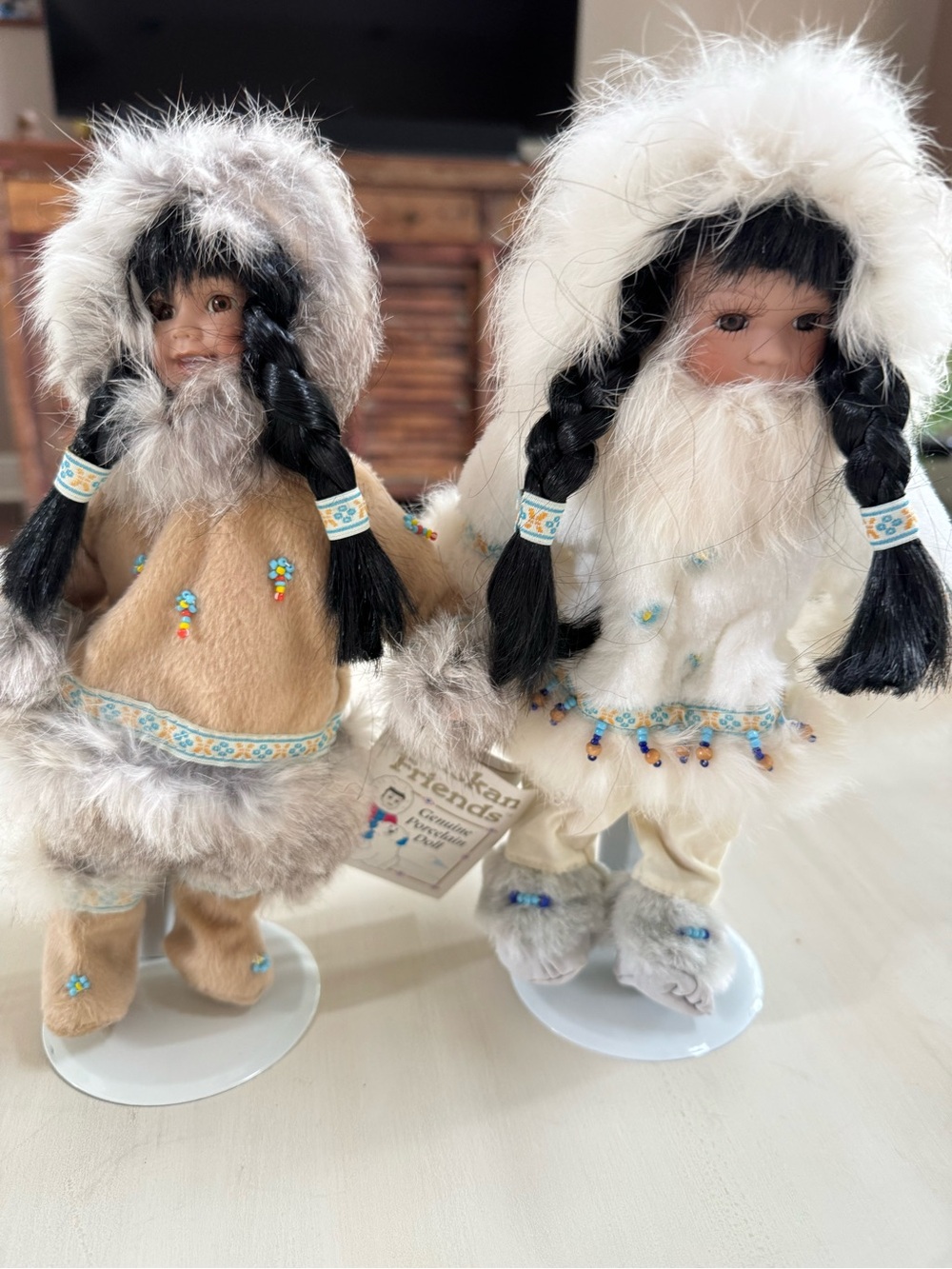 Alaskan genuine and Kipmik porcelain doll set (3)